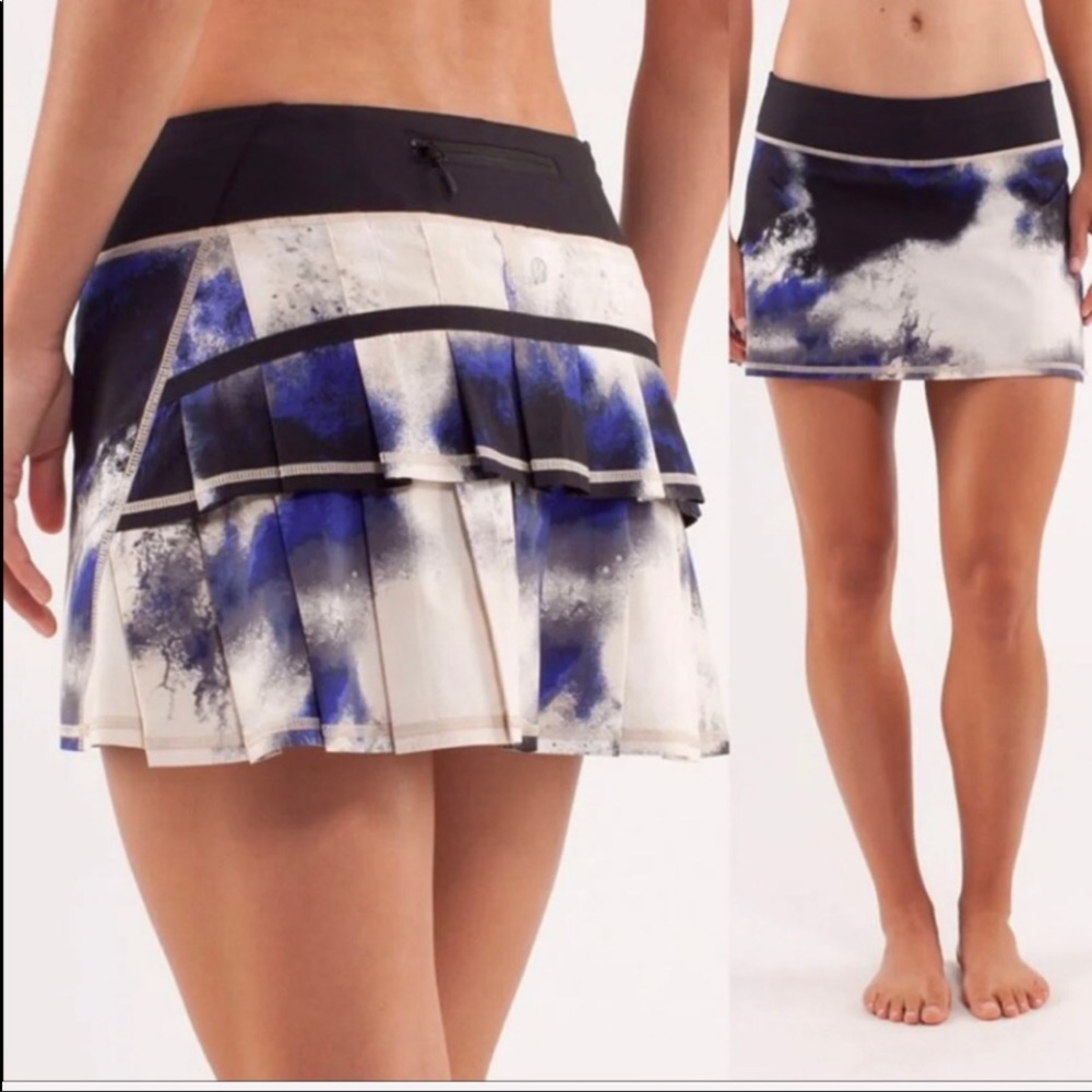 Lululemon 6 Tall Pace Setter Skirt Milky Way Galaxy Blue Marble 14”